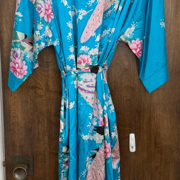 Applesauce teal blue satin peacock floral silk-like belted robe, one size boho - Picture 4 of 16
